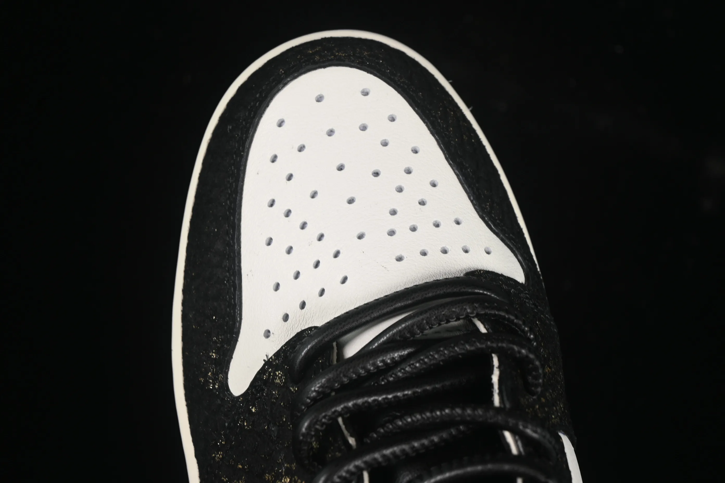 All categories Air Jordan Jordan series basketball shoes Air Jordan 1 High Air Jordan 1 High Retro OG "CNY" AJ1 Joe 1 Year of the Snake theme Xuanwu high-top basketball shoes IB3165-091